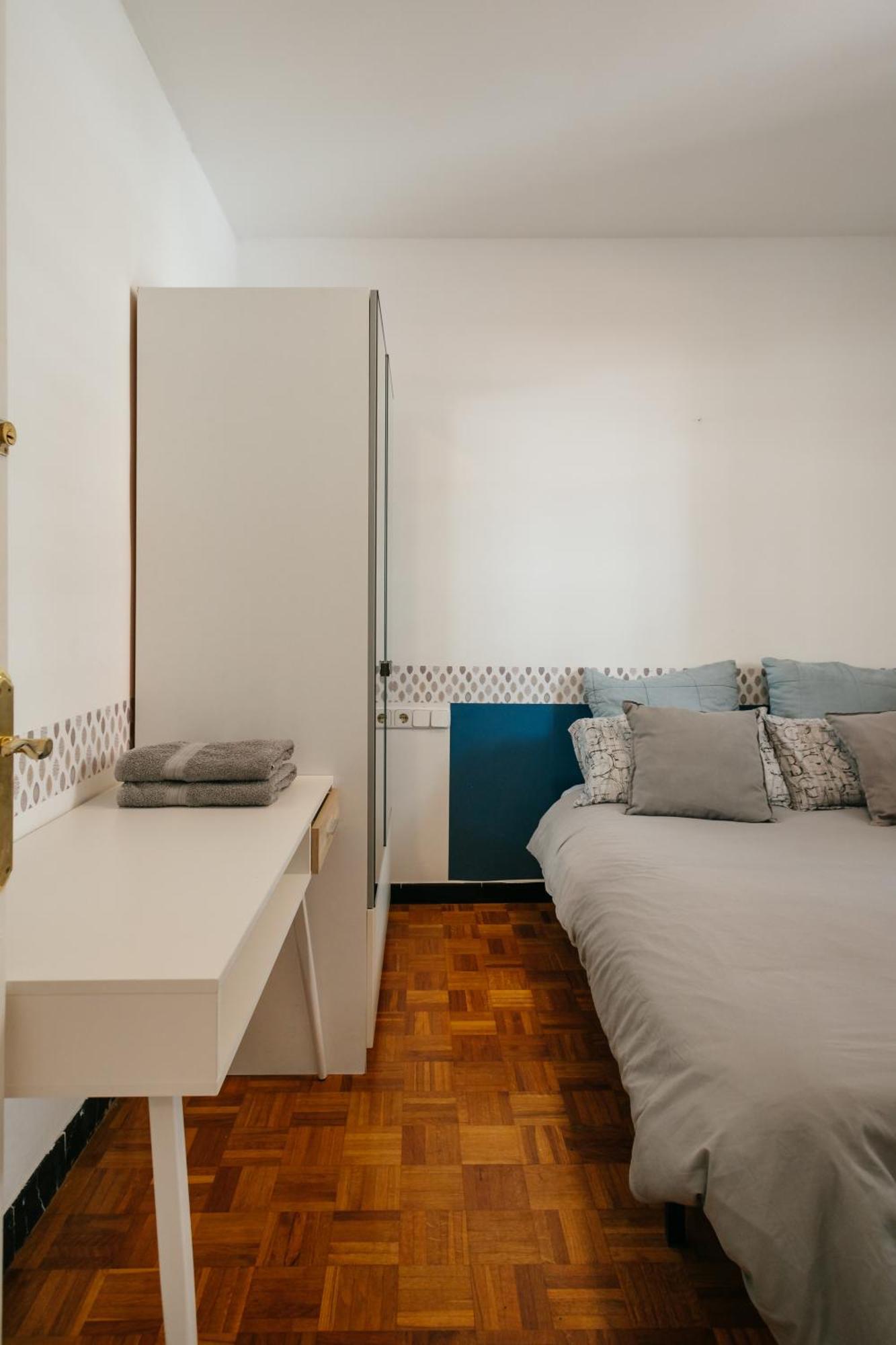 Nice Apartment Барселона Екстер'єр фото